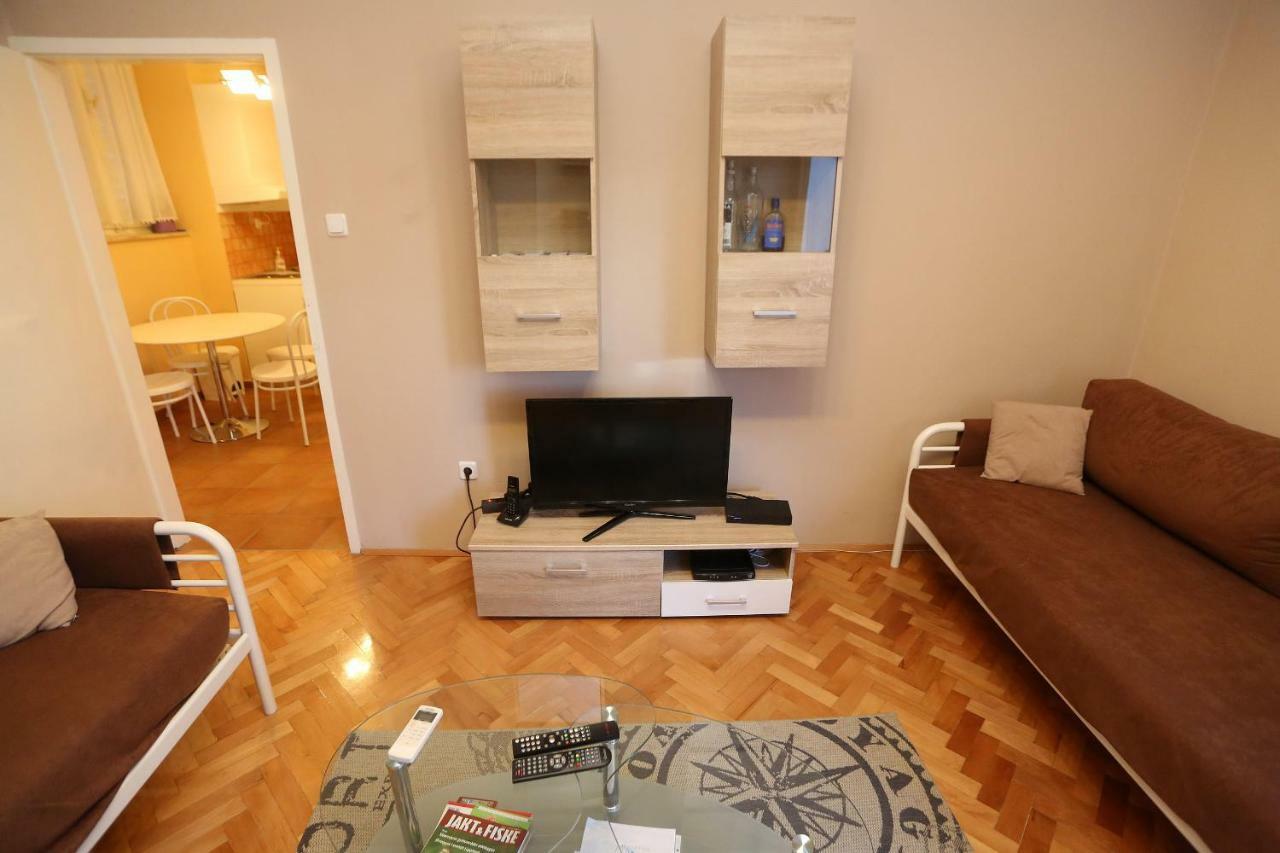 Viola Apartment ซาดาร์ ภายนอก รูปภาพ