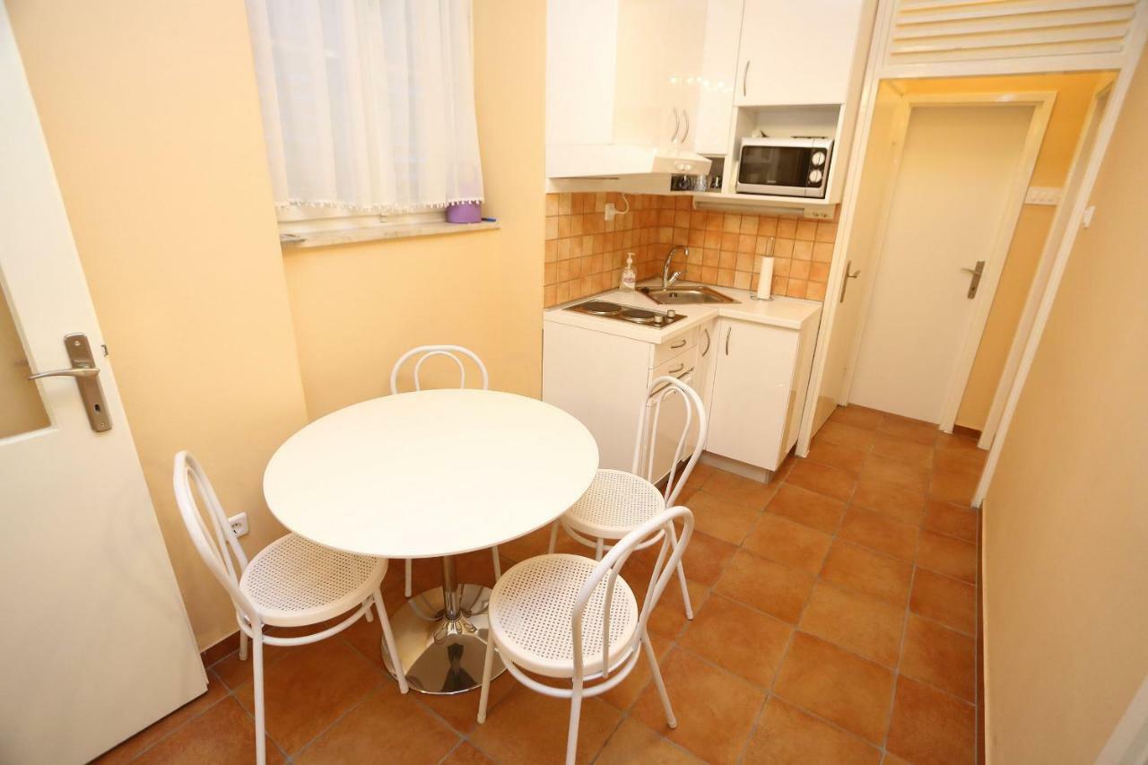 Viola Apartment ซาดาร์ ภายนอก รูปภาพ