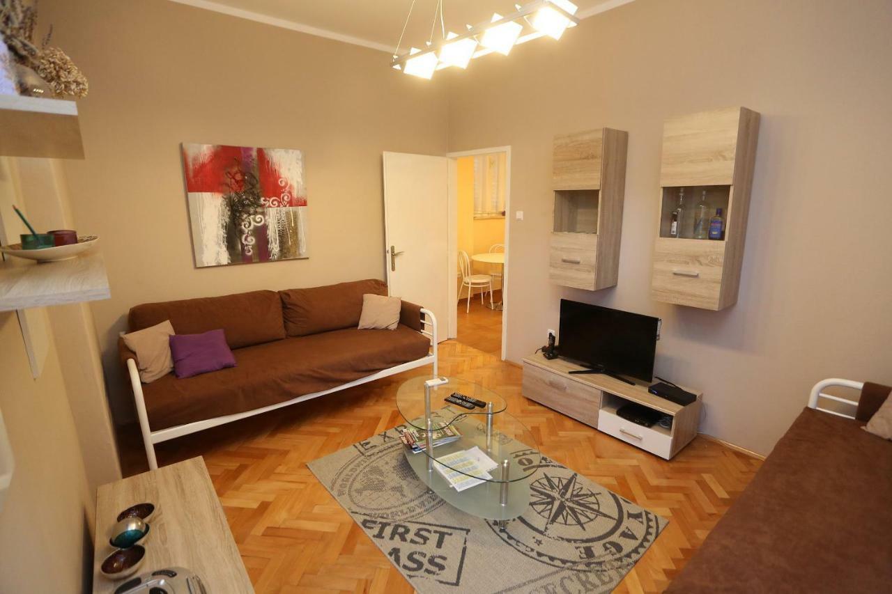 Viola Apartment ซาดาร์ ภายนอก รูปภาพ
